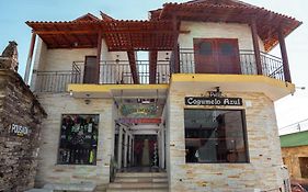 Pousada e Galeria Mestre dos Magos
